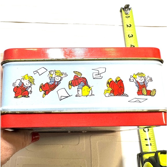 Dennis the Menace Lunch Box Tin 1998 - Picture 9 of 9
